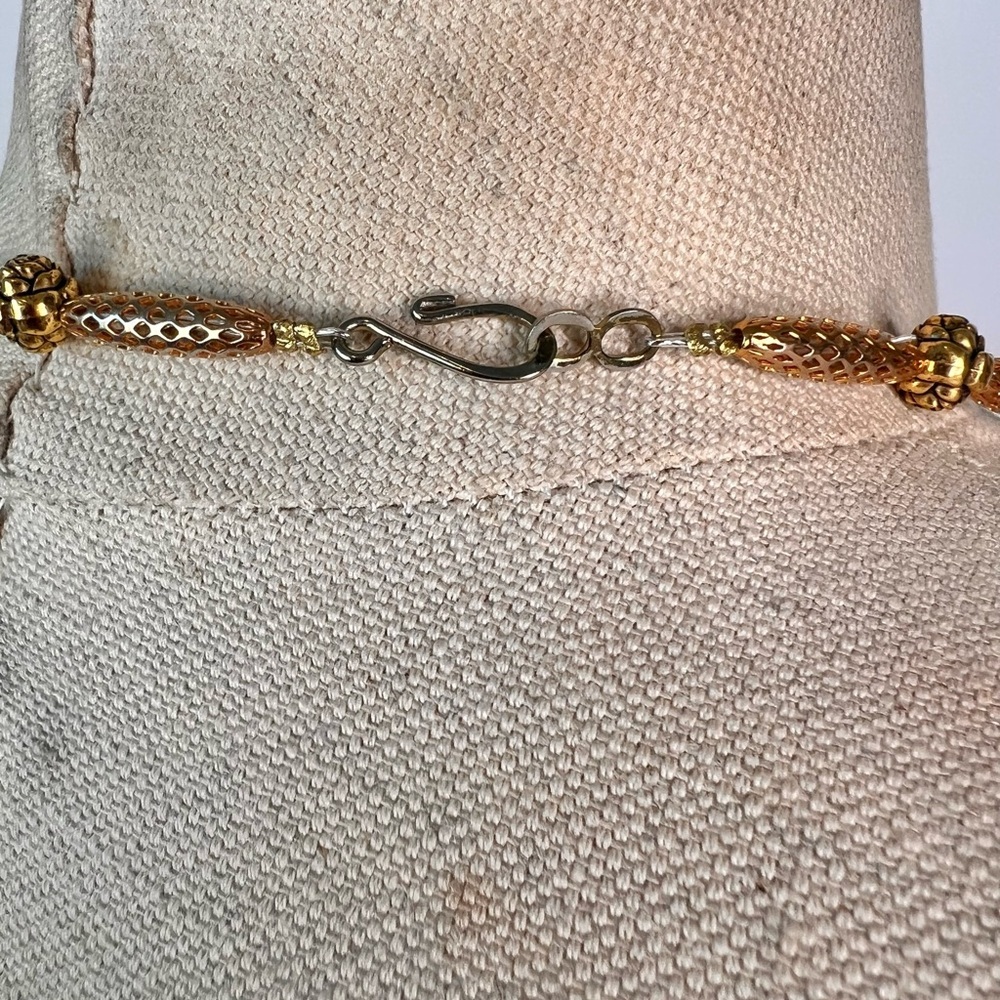 Elegant Brown and Gold Beaded Necklace - Picture 5 of 6